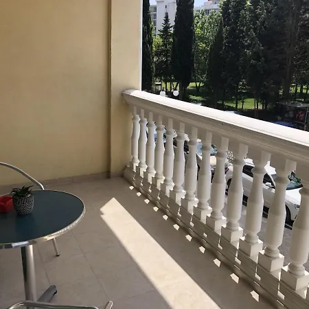 شقة Miramar Palace -apartament 211s